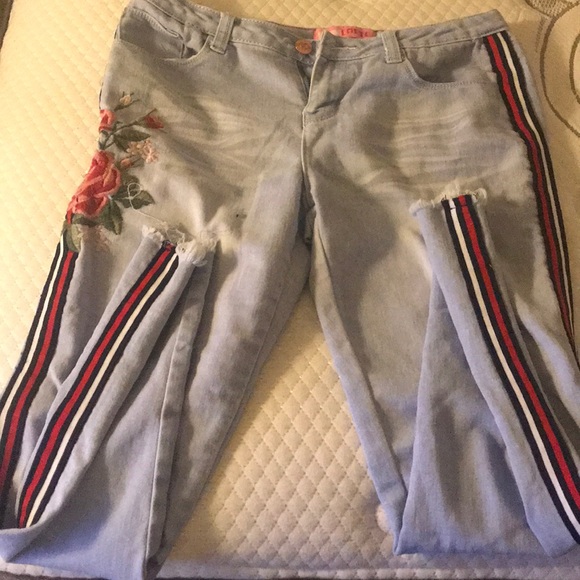 Jeans - Picture 2 of 2